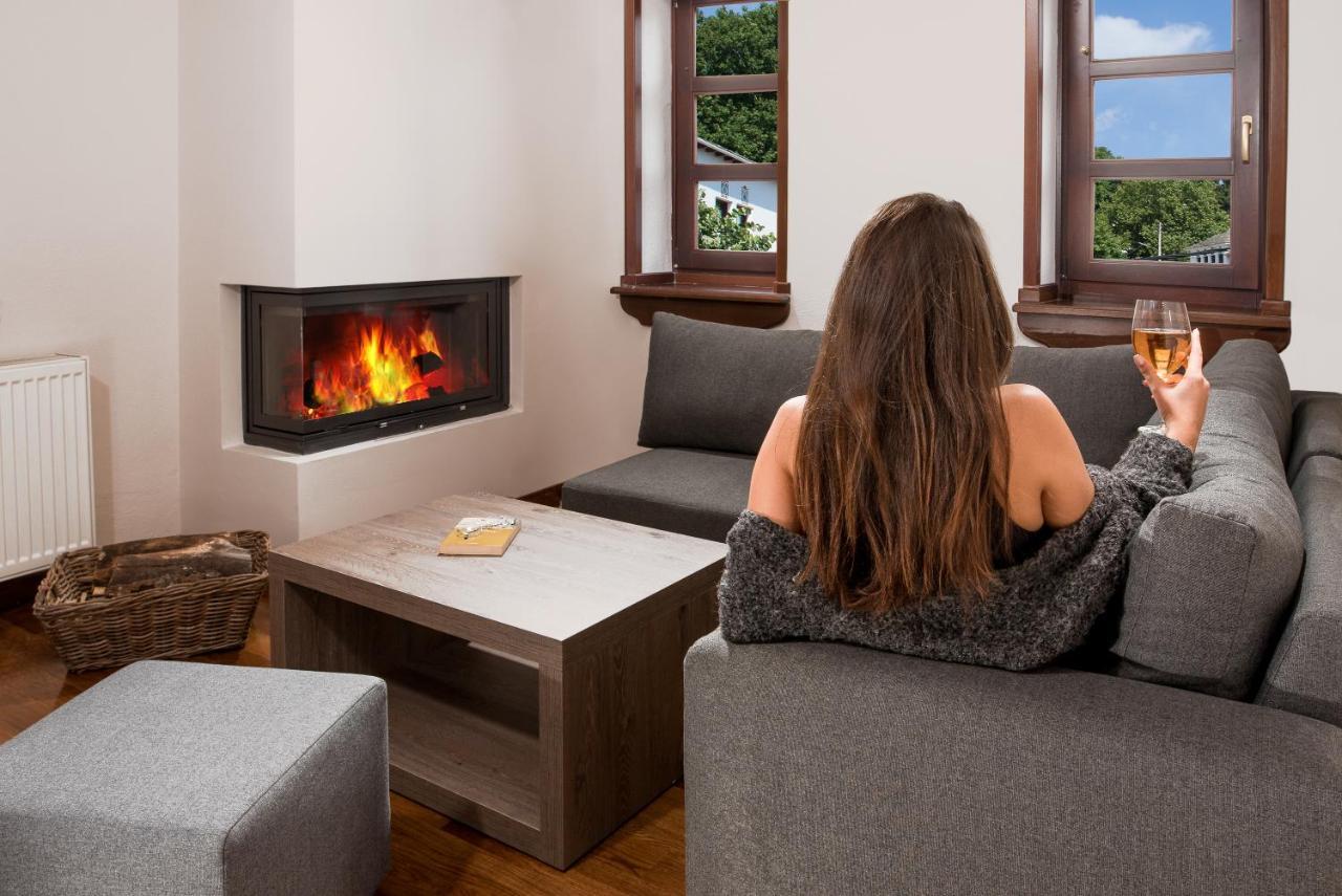 Erofili Hotel & Suites Portaria  Bagian luar foto