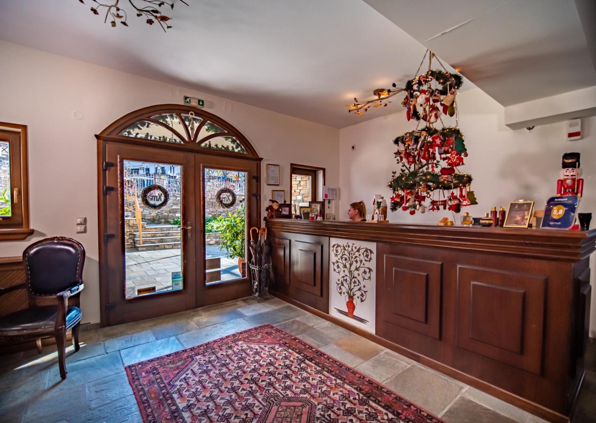 Erofili Hotel & Suites Portaria  Bagian luar foto
