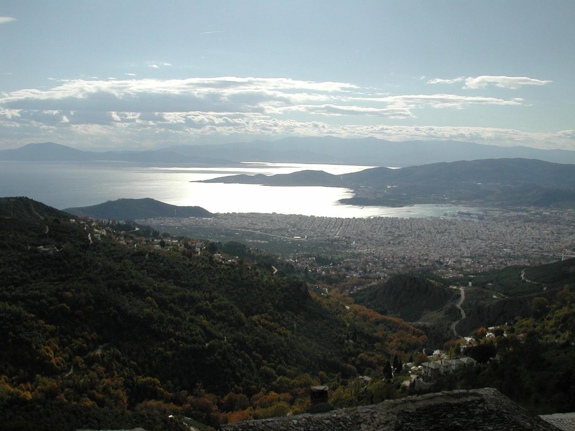 Erofili Hotel & Suites Portaria  Bagian luar foto